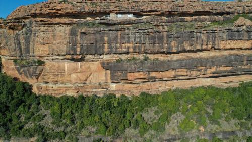 Kings View Cave