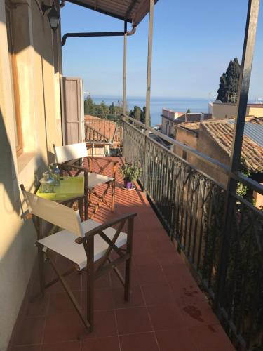  Casa Naumachie Relax in a safe and wonderful place in Taormina