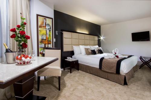 VR Queen Street Hotel & Suites - image 3