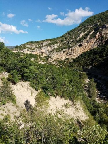 Заобикаляща среда, La Canopée (La Canopee) in Barret-sur-Méouge