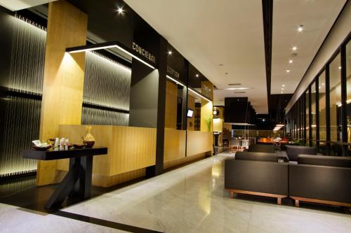 Lobby, Hotel Neo Tendean by ASTON in Mampang