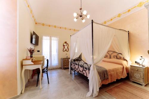 Come Nelle Favole the Classic B&B - Accommodation - Toirano