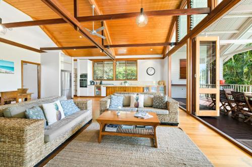 Serenity - Mudjimba - Pet Friendly Holiday Home, Mudjimba (foto 3)