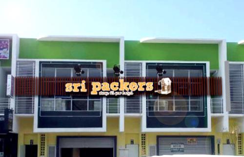 Sri Packers Hotel - KLIA near Sepang F1 Circuit