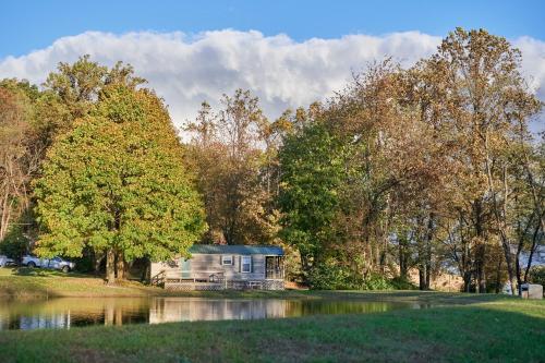 . Spring Gulch Lakefront Park Model 5