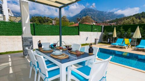 4 Bedroom Holiday Villa in Hisarönü Ölüdeniz Hisar 1 - image 12