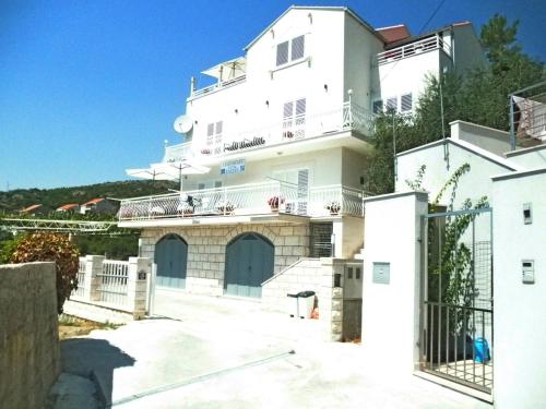 المنظر الخارجي, Apartments Villa Enzian in ملينى