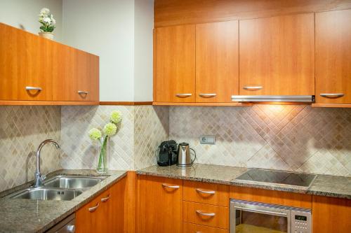 Konyha, UP ROOMS BANYOLES in Banyoles