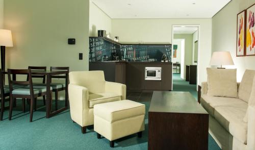 Clipper City Home Apartments Berlin - image 3