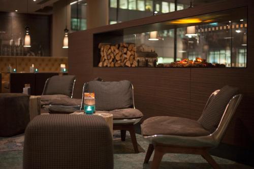 Motel One London-Tower Hill - image 8