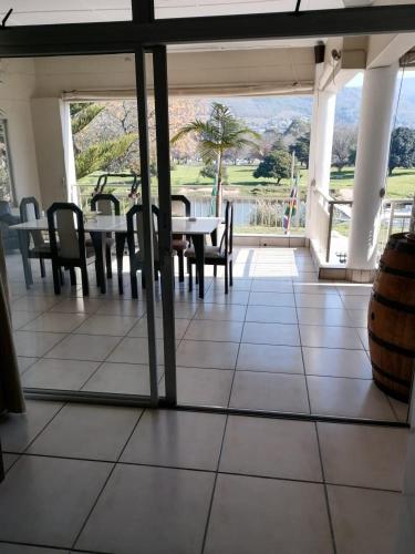 Sunset Boulevard Riverlodge in Paarl