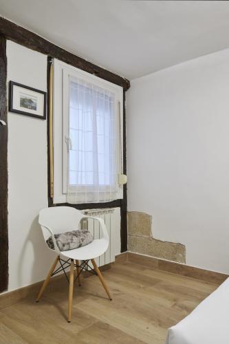 Three-Bedroom Apartment image 7