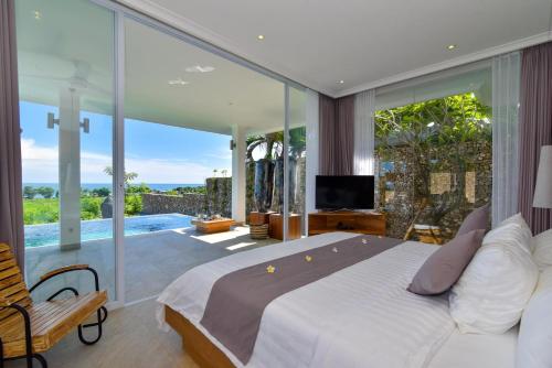 Deep Blue Villa Single Room