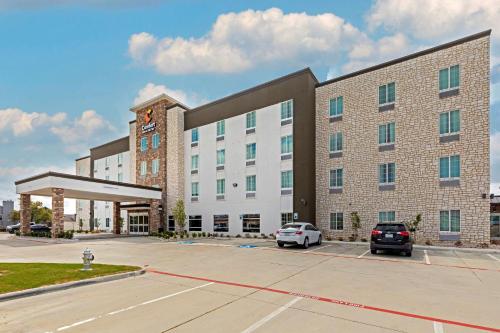 Exterior view, Comfort Inn & Suites Euless DFW West in Euless