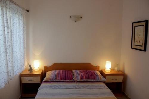 Apartments Davor - 20m from sea