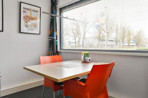 Einrichtungen, BEDbijPET in Emmen