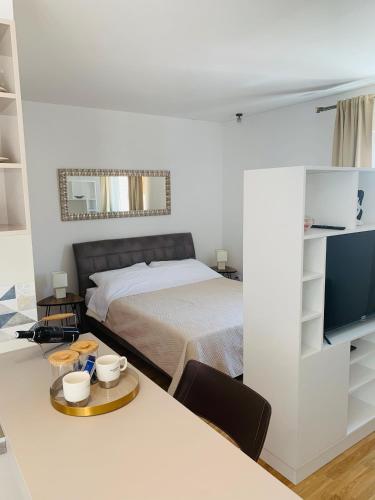 Madonna Guesthouse II 1