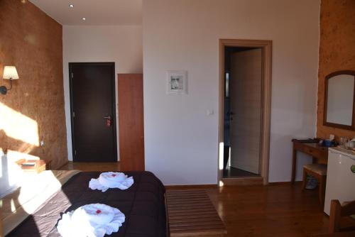 Santrivani Rooms - image 11