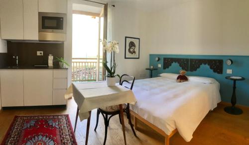 1 queen bed