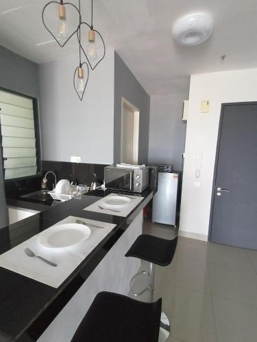 Kitchen, THE FAMILY HOMESTAY@UNIV360 PLACE,SERDANG near Universiti Putra Malaysia