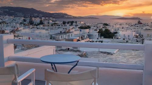 Lefteris - image 12