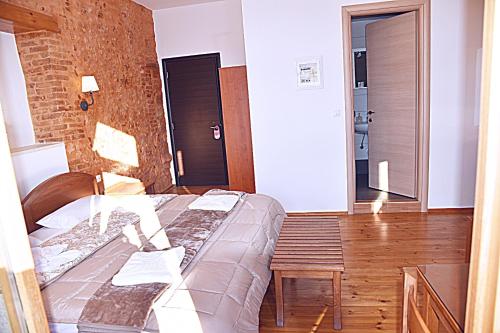 Santrivani Rooms - main image