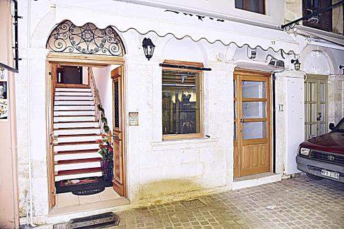 Santrivani Rooms - image 5
