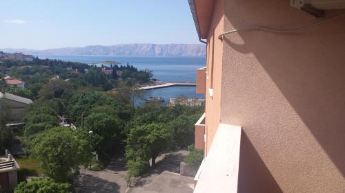 Superior One-Bedroom Apartment with Sea View image 9