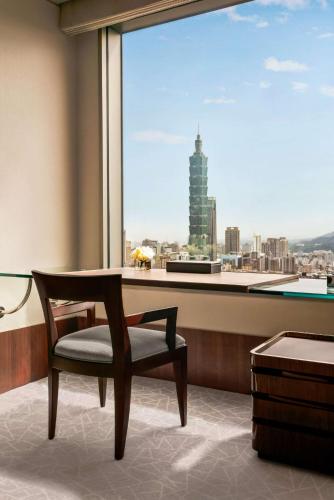 Shangri-La's Far Eastern Plaza Hotel, Taipei 香格里拉台北遠東國際大飯店