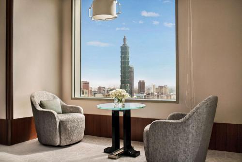 Shangri-La's Far Eastern Plaza Hotel, Taipei 香格里拉台北遠東國際大飯店