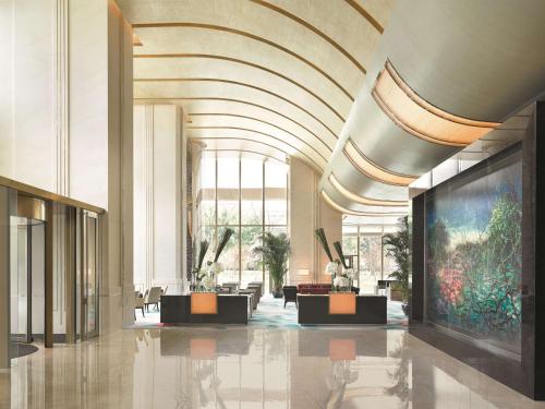 Jing An Shangri-La, West Shanghai