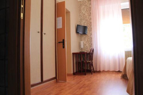 Hotel Kristina - image 6