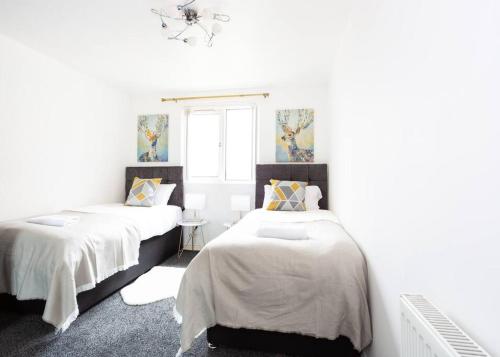 Burte View Spacious Apartment For Travelers And Keyworkers For 4 People By Dream Key Solution