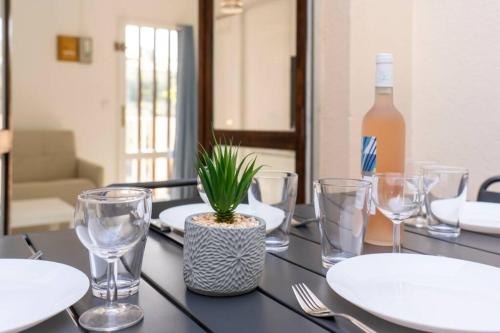 Appartement T2 Port Lano Clim Piscine Parking