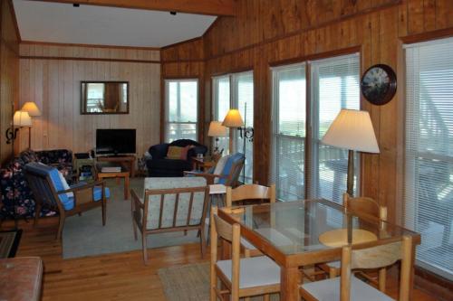 Probable Cause, Holden Beach (foto 4)