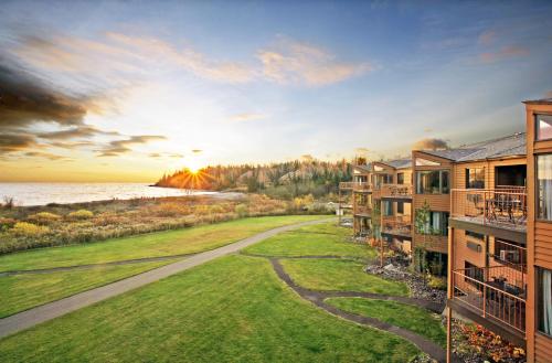 . Superior Shores Resort
