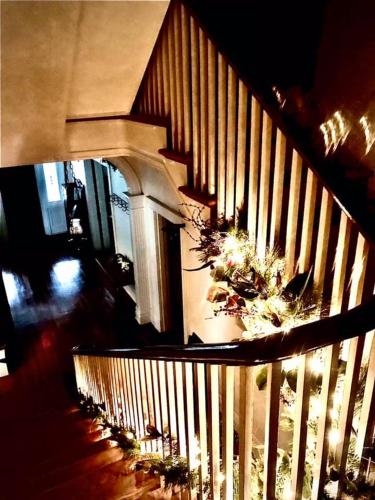 Historic 1912 Hoover House Bed and Breakfast in Waynesboro, USA