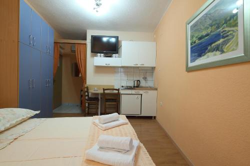 La Familia Apartments - image 14