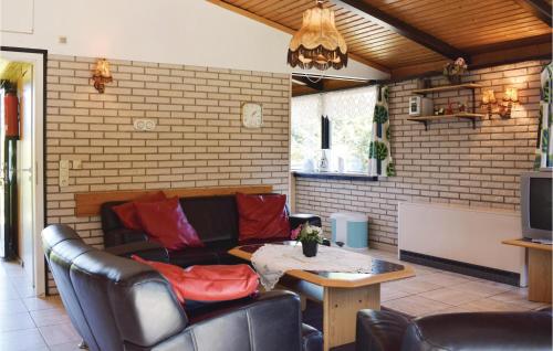 Three-Bedroom Holiday Home in Gerolstein - image 6