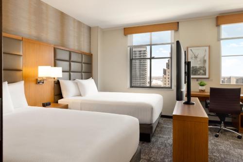 Hyatt Place Houston Downtown - image 11