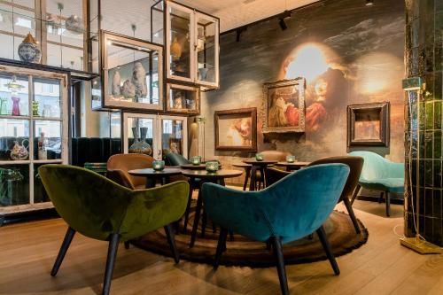 Motel One Amsterdam-Waterlooplein - image 8