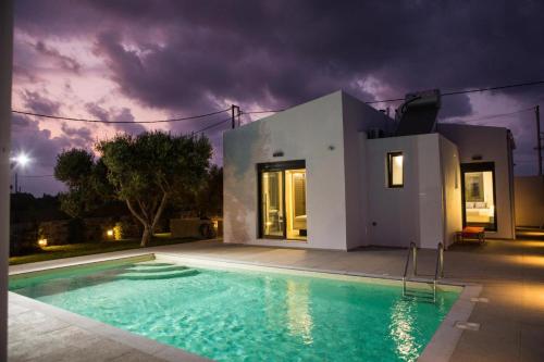 Villa Stavelia - Elegant villa close to the beach gîte à louer Chatzaná