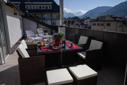  Sunshine Apartments, Pension in Bozen