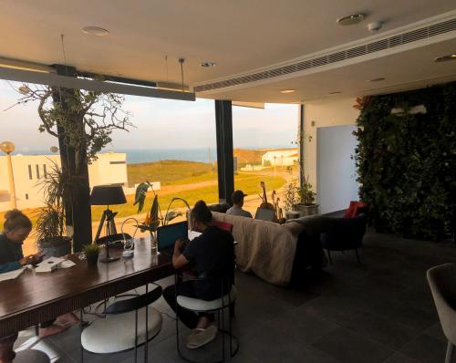 HI Arrifana Destination Hostel 3