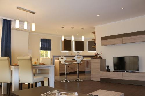 Vello Apartments in بيالا