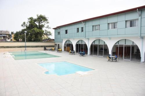 Hotel Royal Palace in Bonabéri