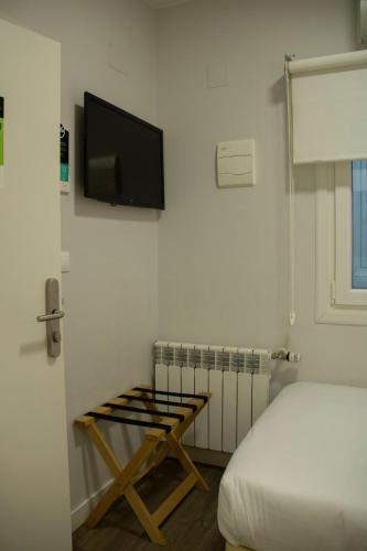 Alda Alborán Rooms - image 10