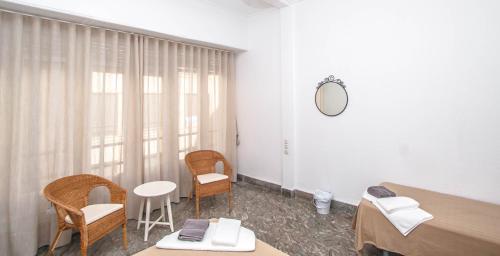 Rotaret Room Type - Triple Room with Shared Bathroom Rotaret Room Type - Triple Room with Shared Bathroom
