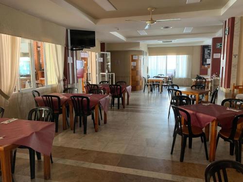 Hotel Estrella Del Mar - image 8