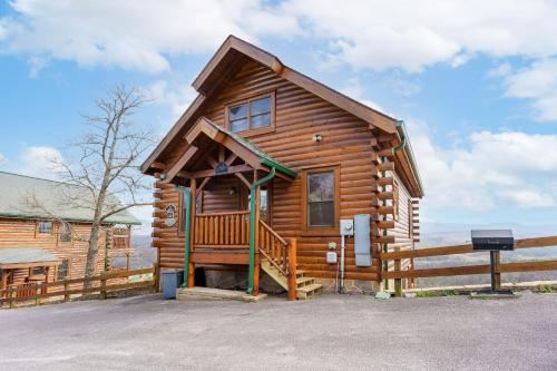High Expectations - Mountain View Game Room Hot Tub - main image